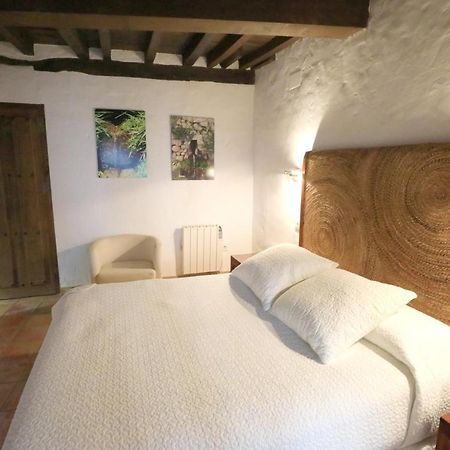 Apartamentos Rurales Spa Casa De Los Escudos Valverde de la Vera Esterno foto