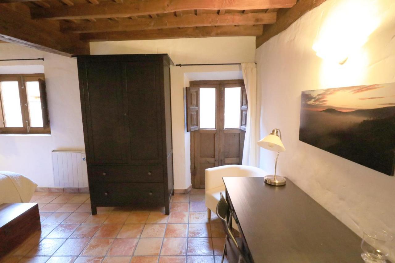 Apartamentos Rurales Spa Casa De Los Escudos Valverde de la Vera Esterno foto