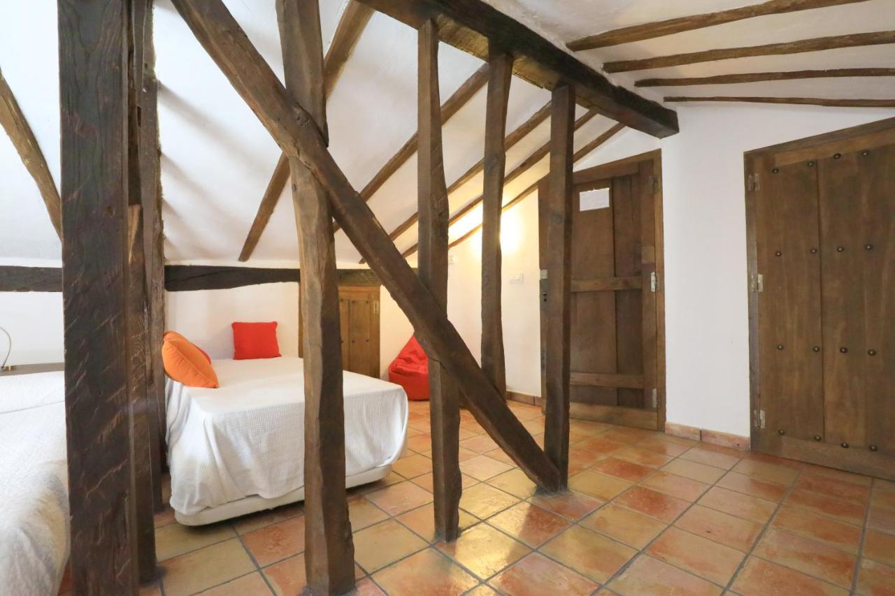 Apartamentos Rurales Spa Casa De Los Escudos Valverde de la Vera Esterno foto