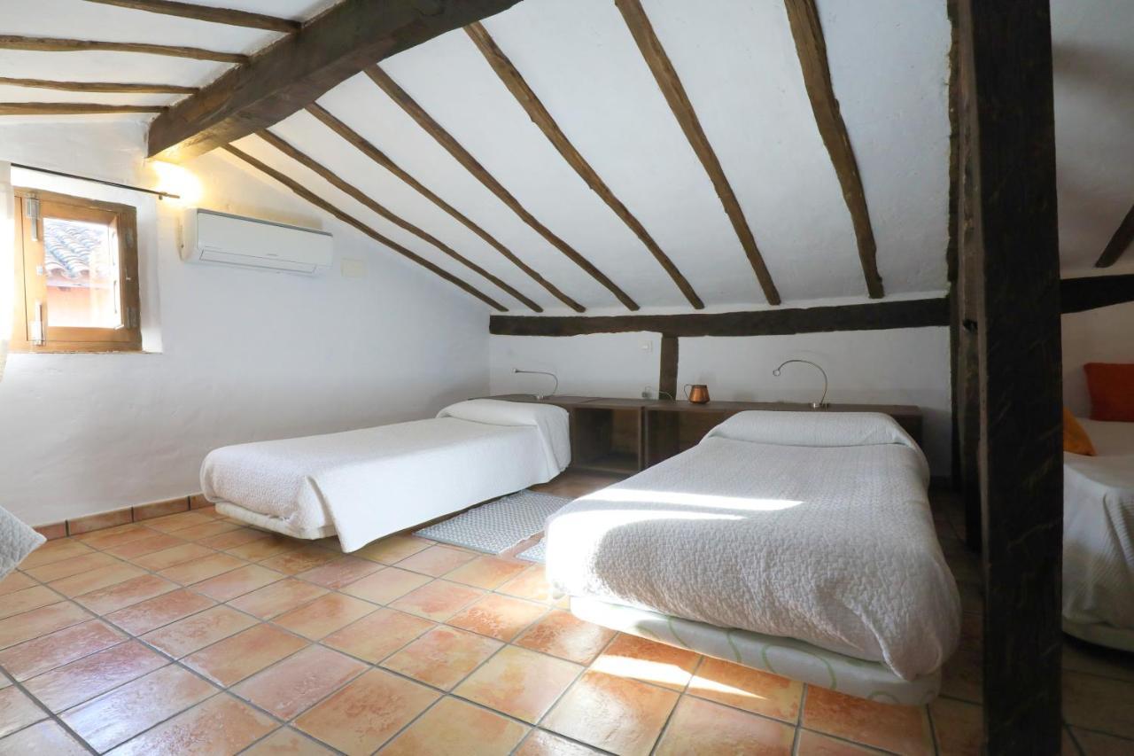 Apartamentos Rurales Spa Casa De Los Escudos Valverde de la Vera Esterno foto