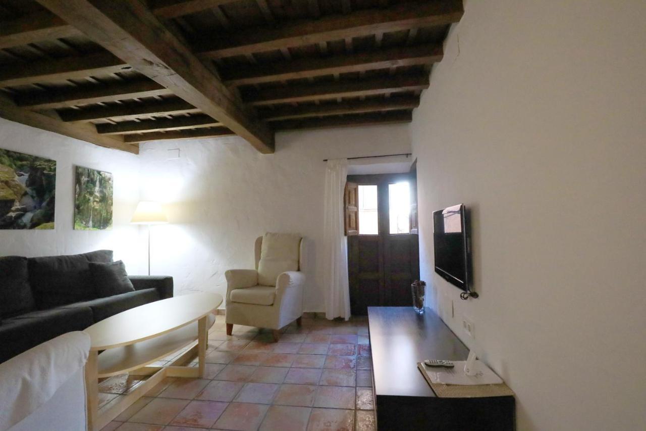 Apartamentos Rurales Spa Casa De Los Escudos Valverde de la Vera Esterno foto