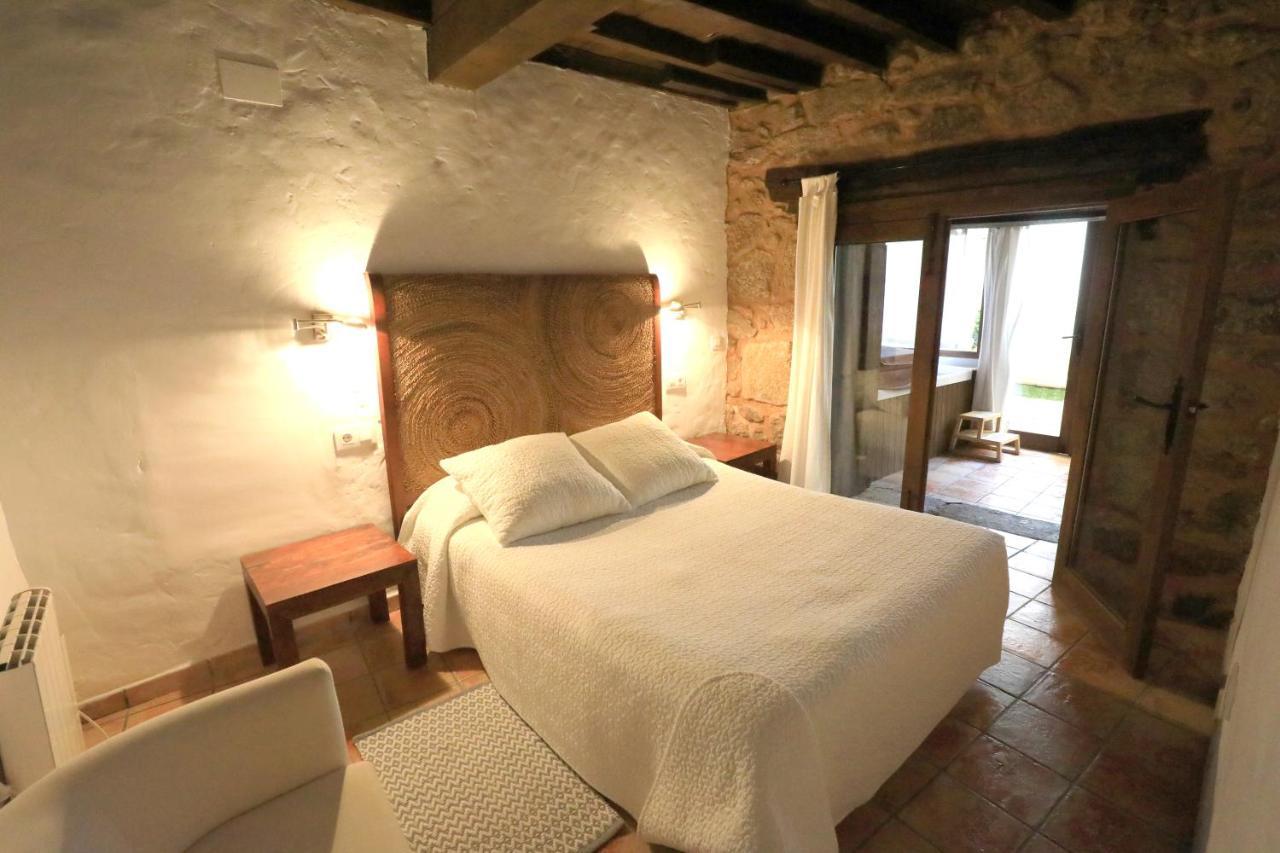 Apartamentos Rurales Spa Casa De Los Escudos Valverde de la Vera Esterno foto