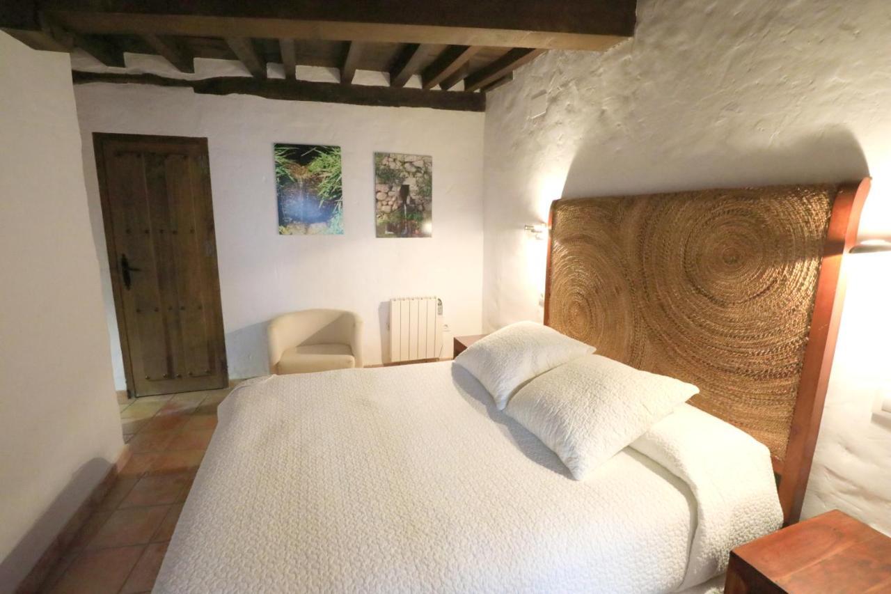 Apartamentos Rurales Spa Casa De Los Escudos Valverde de la Vera Esterno foto