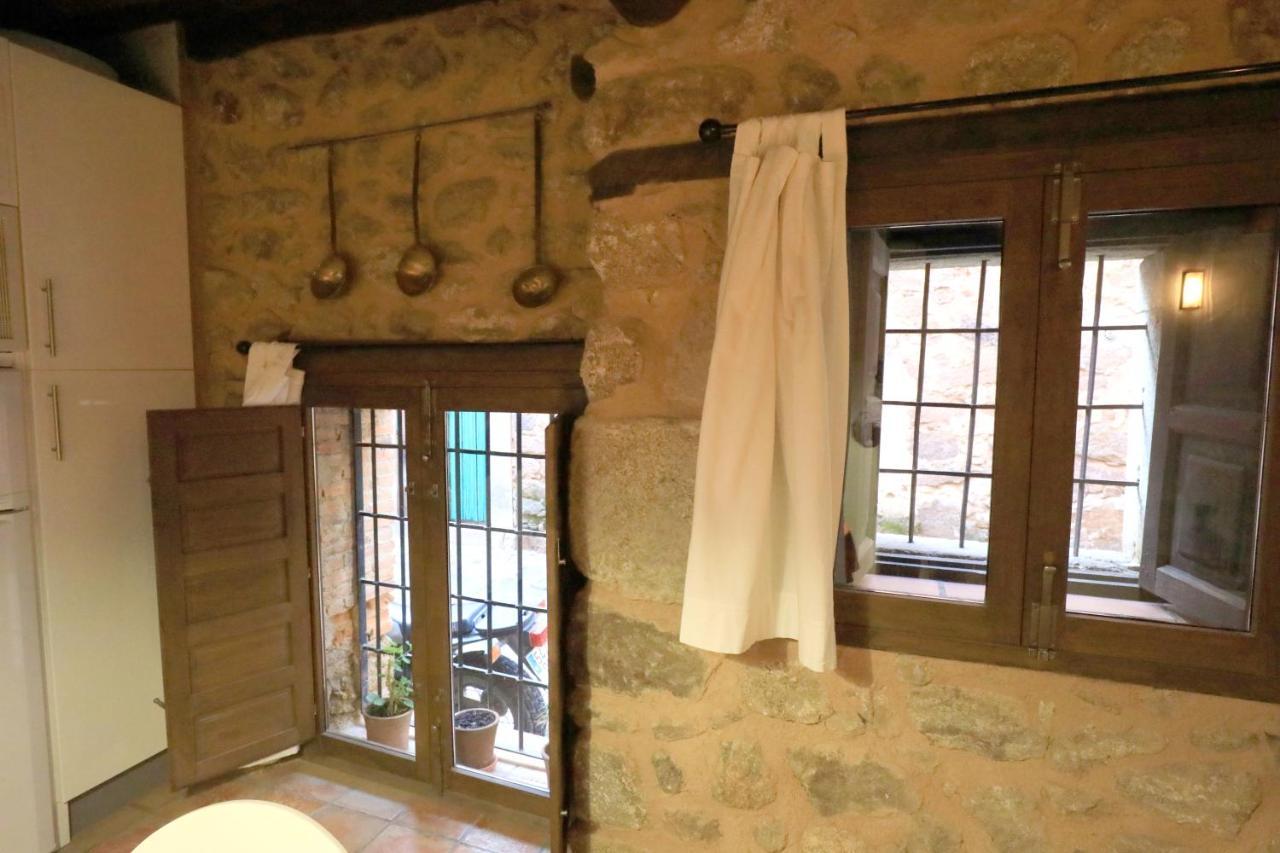 Apartamentos Rurales Spa Casa De Los Escudos Valverde de la Vera Esterno foto