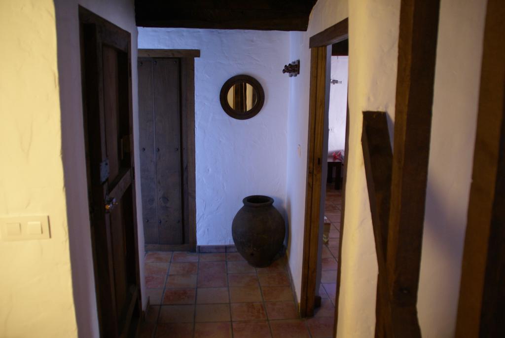 Apartamentos Rurales Spa Casa De Los Escudos Valverde de la Vera Esterno foto