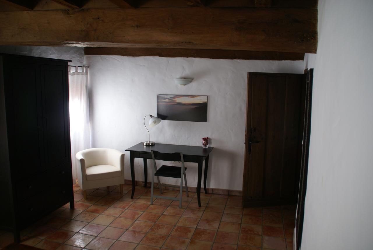 Apartamentos Rurales Spa Casa De Los Escudos Valverde de la Vera Esterno foto
