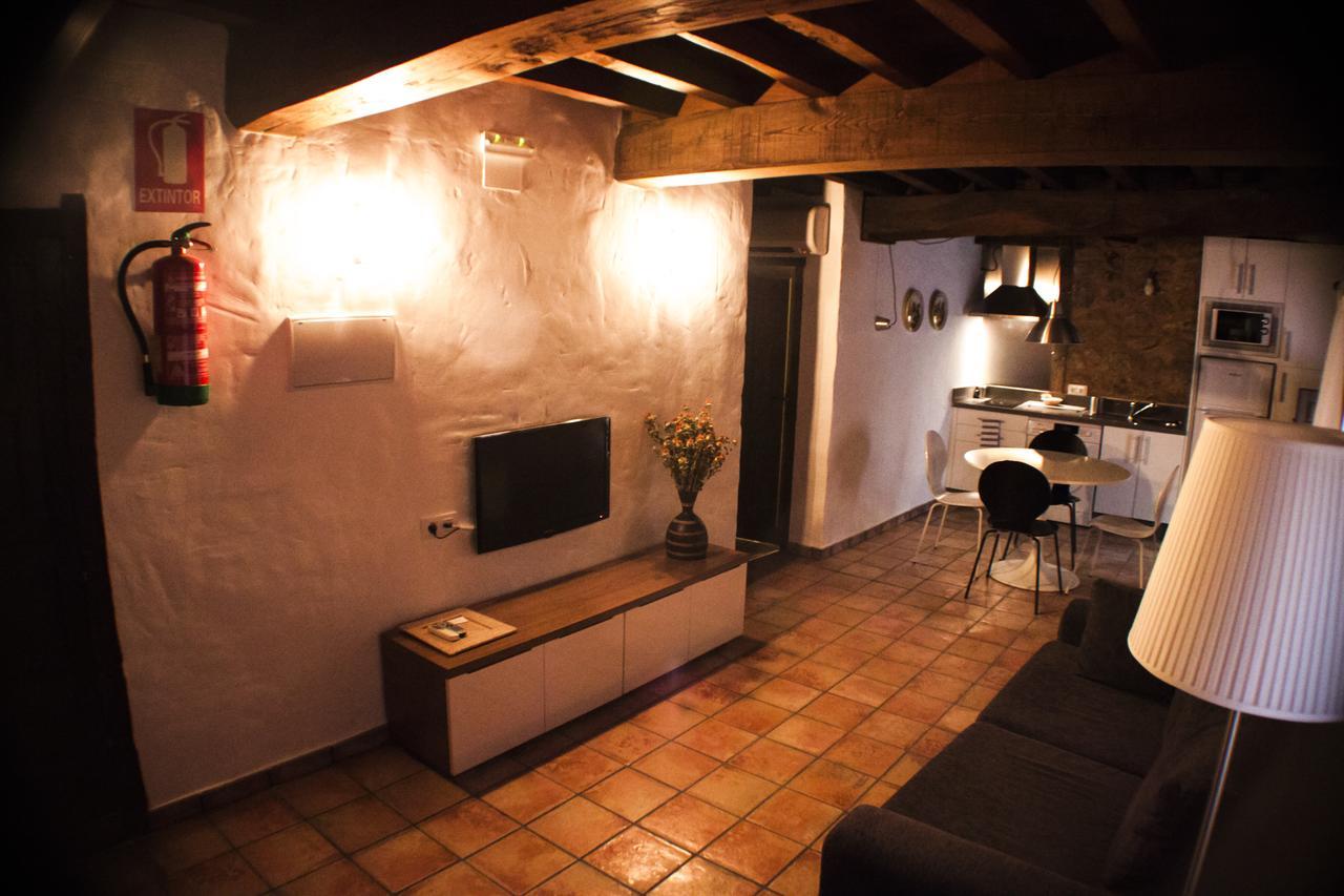 Apartamentos Rurales Spa Casa De Los Escudos Valverde de la Vera Esterno foto