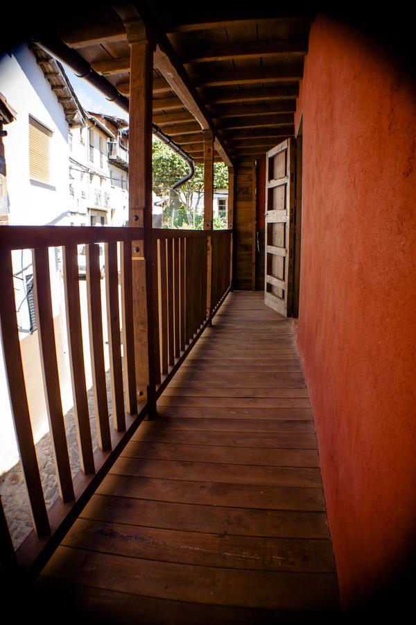 Apartamentos Rurales Spa Casa De Los Escudos Valverde de la Vera Esterno foto